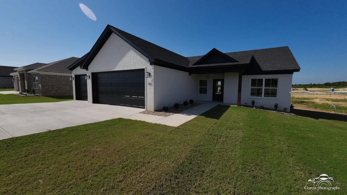 165 Kelton Ln, Hensley, AR